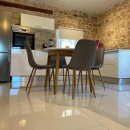 House La Vie App No 1 아파트 *