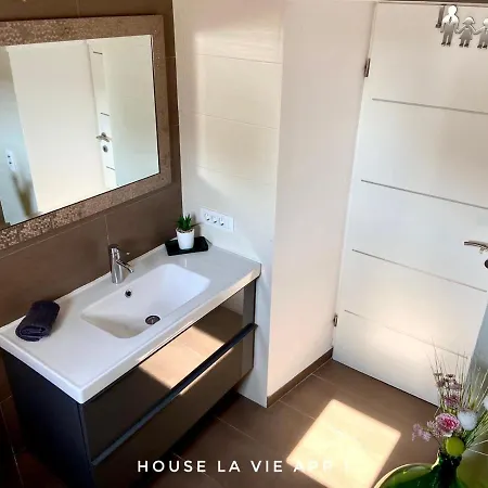 House La Vie App No 1 Apartment Umag